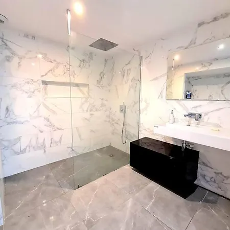 Grand Avec Vue Magnifique - Vercors - Experience Unique - Wifi Gratuit Appartement Grenoble